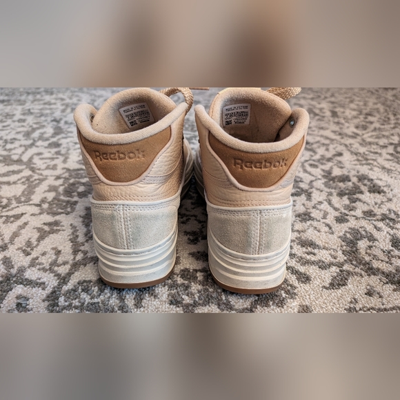 Club C Geo Midweathered women 7 khaki tan mid platform Reebok - Picture 3 of 6